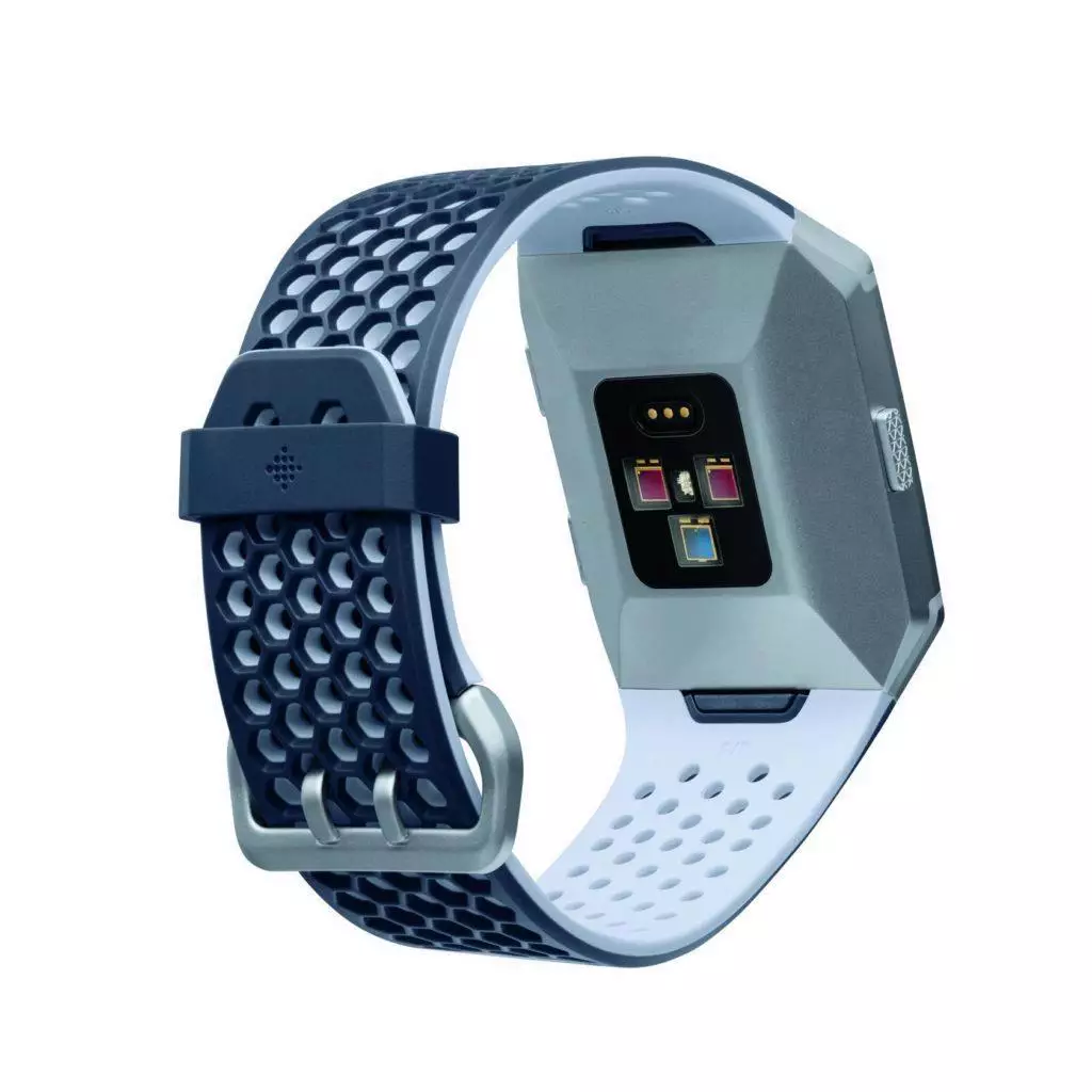 fitbit adidas hodinky