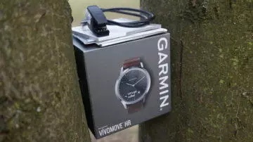 garmin vivomove hr obsah baleni