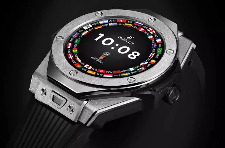 hublot chytre hodinky wear os