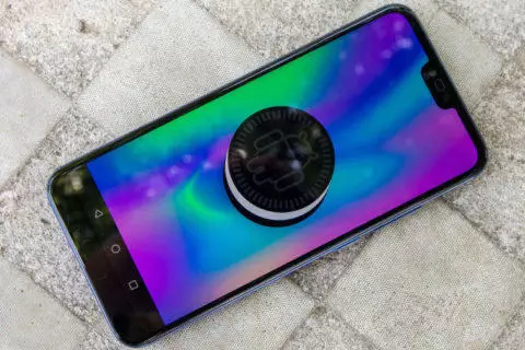 Honor 10 recenze