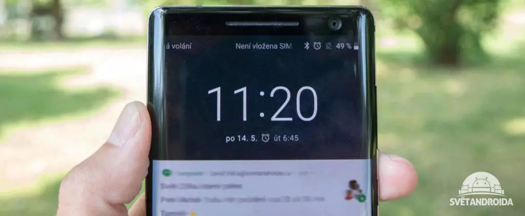 Nokia 8 Sirocco podporuje i Alway On Display