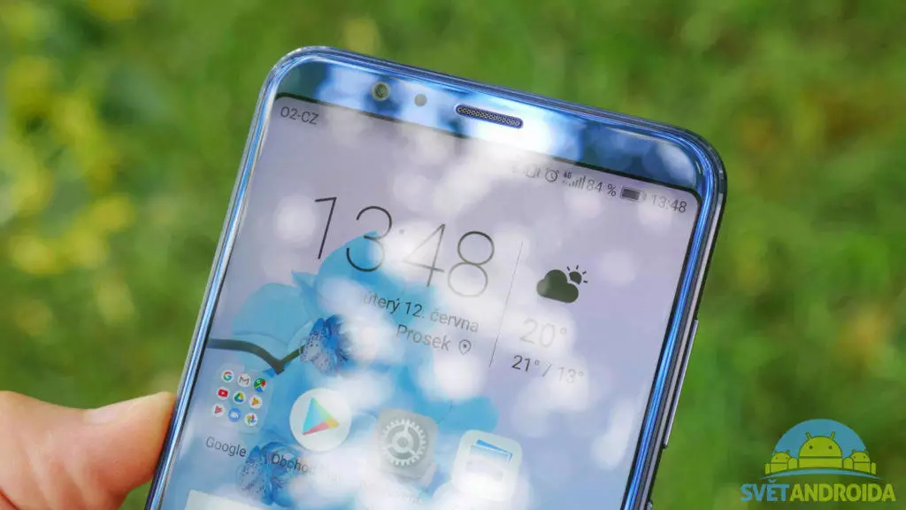 Recenze-Honor View 10-konstrukce-dioda