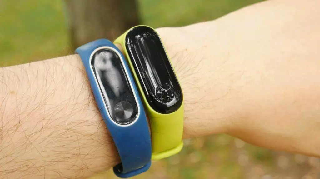 Xiaomi Mi Band 3 vs Xiaomi Mi Band 2