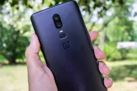 prvni pohled oneplus 6