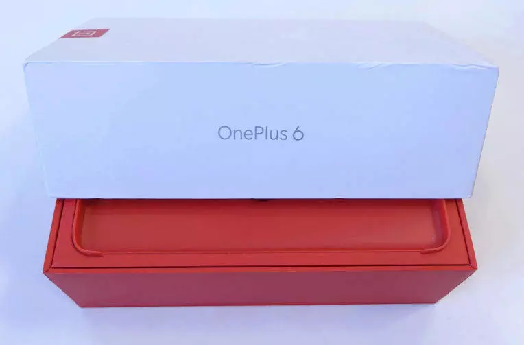 rozbaleni oneplus 6 unboxing rozbaleni oneplus 6 unboxing