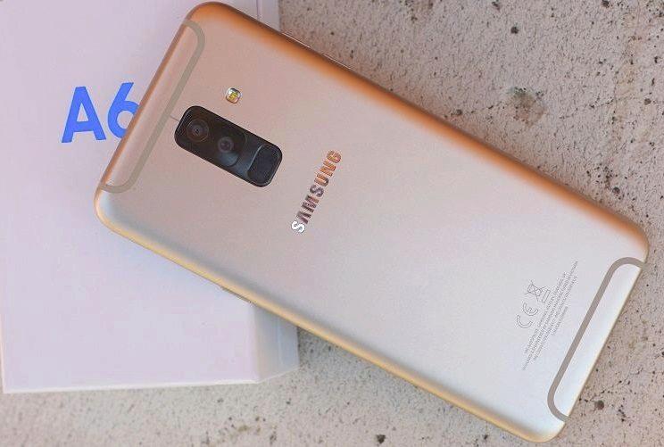 Samsung Galaxy A6 Plus recenze