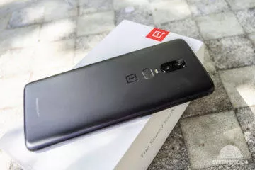 telefon oneplus 6 zadni strana