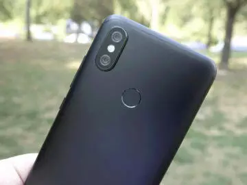 xiaomi mi a2 design