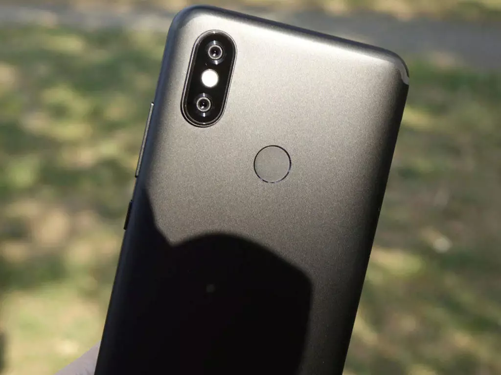 xiaomi mi a2 dualni fotoaparat