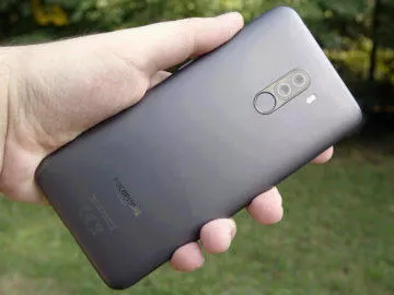 pocophone-f1-design