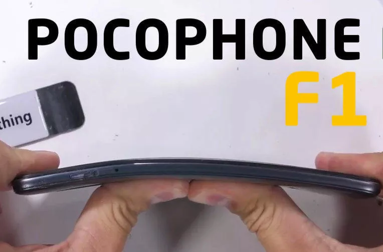 test odolnosti plastovy xiaomi pocophone f1