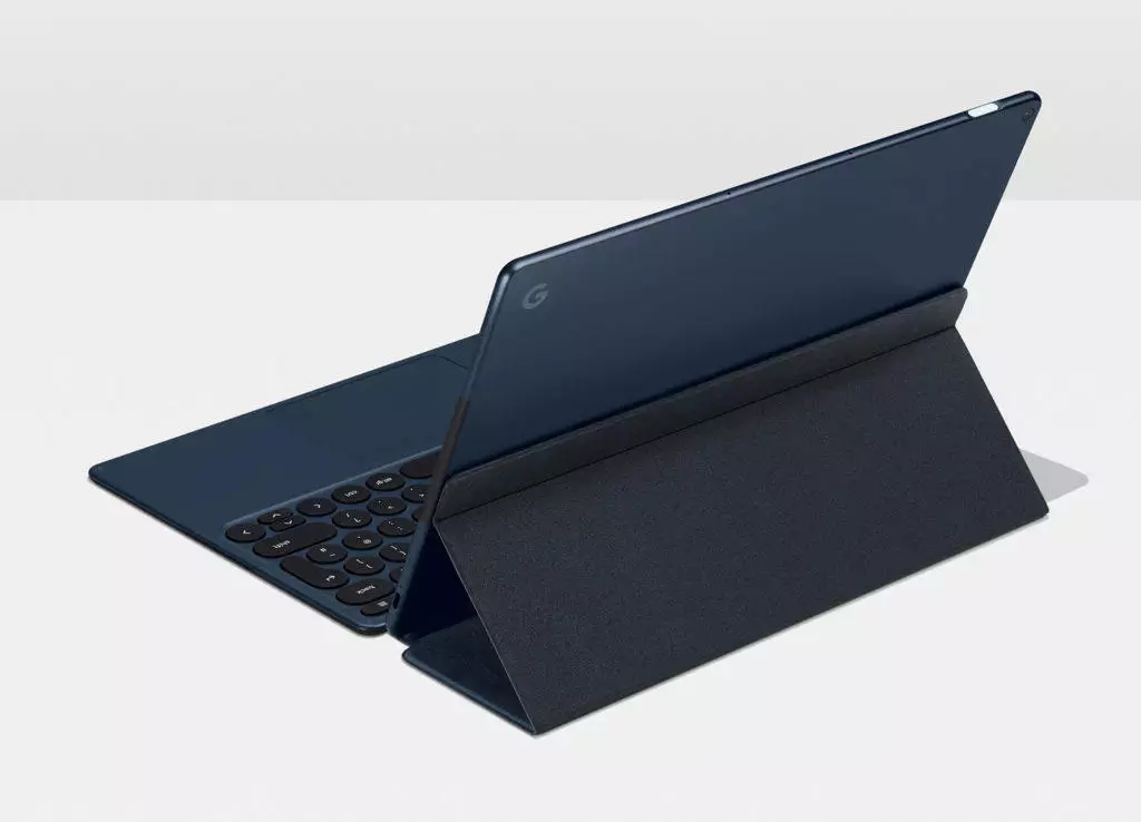 Pixel Slate ve stojánku zezadu