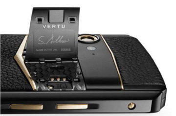 Luxusní značka Vertu je zpátky: A to s novým telefonem Aster P