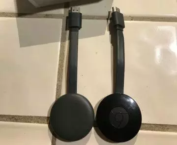 google chromecast 3 a google chromecast 2