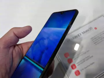 huawei mate 20 tlacitka