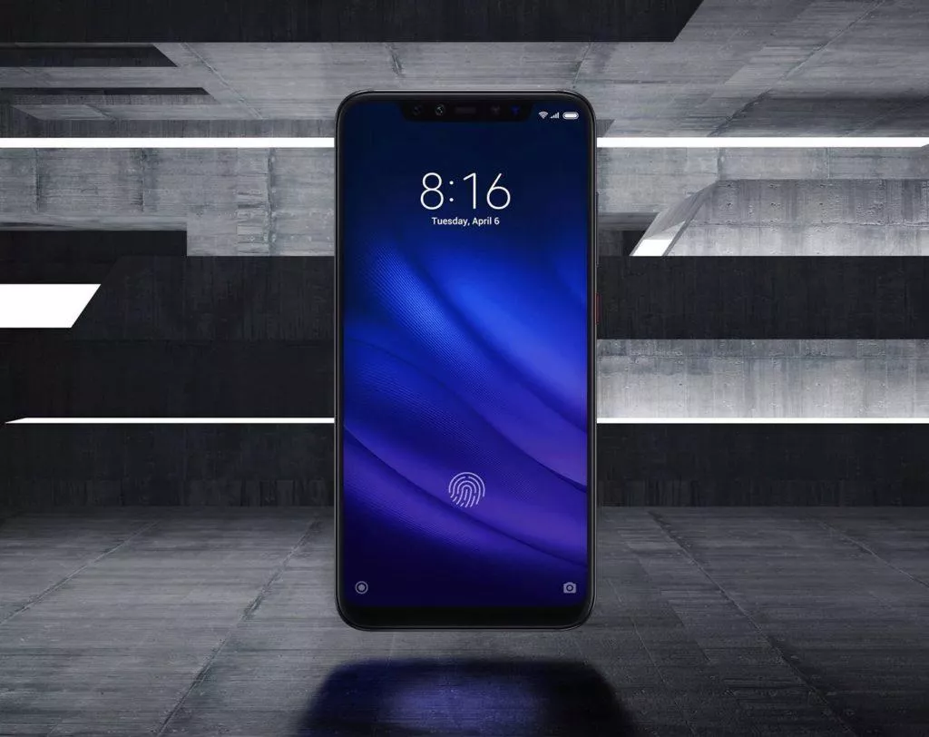 Nadupaný Xiaomi Mi 8 Pro dorazil do Evropy 02