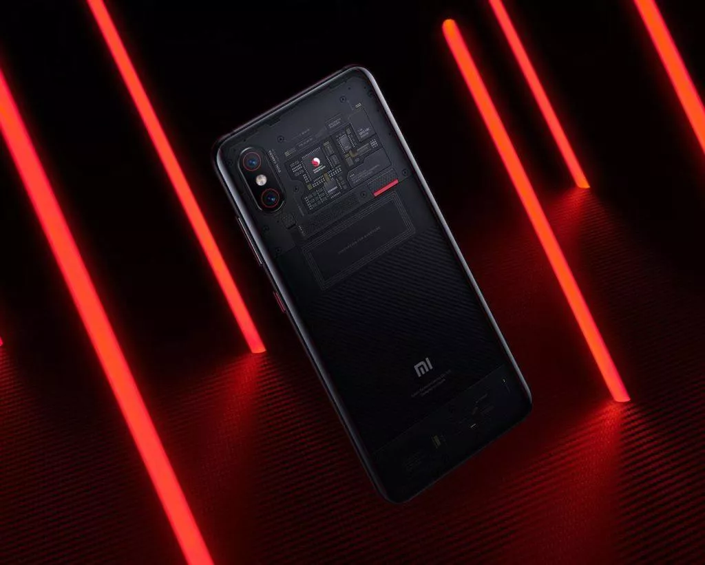 Nadupaný Xiaomi Mi 8 Pro dorazil do Evropy 03