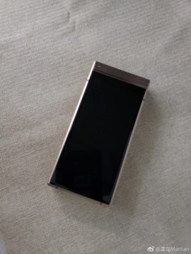 Samsung W2019 bez 3,5mm jacku 01