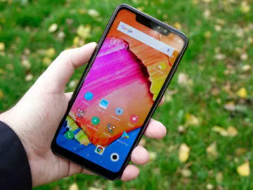 Přední strana 2 Xiaomi Redmi Note 6 Pro