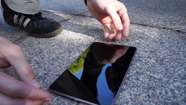 SquareTrade's Face-off: Nexus 7 vs. iPad
