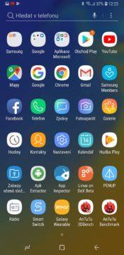 Samsung Galaxy A7 menu s aplikacemi