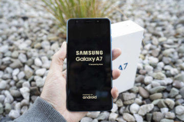 Samsung Galaxy A7 predni strana