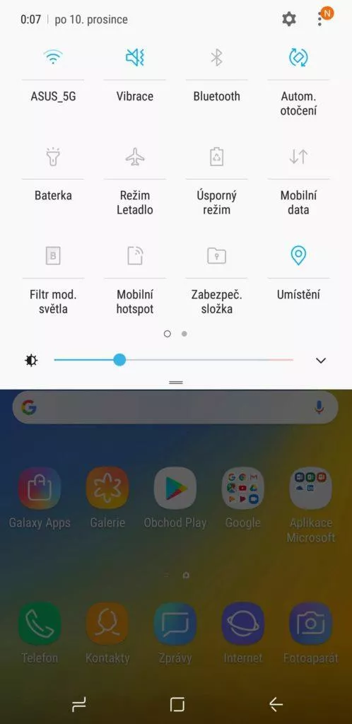Samsung Galaxy A9 notifikace