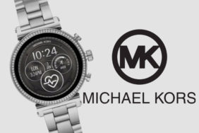 Michael-Kors-Access-Sofie-2.0