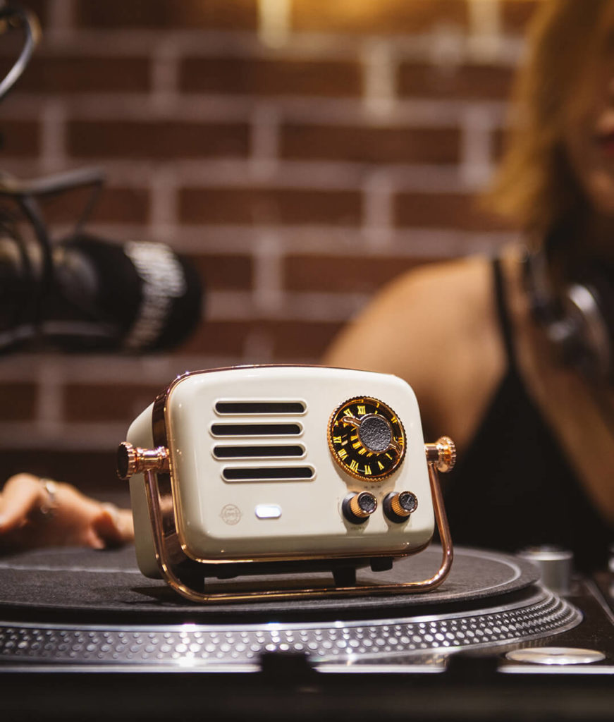 Xiaomi Elvis Presley Atomic 2 radio
