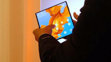 Huawei Mate X tablet mod