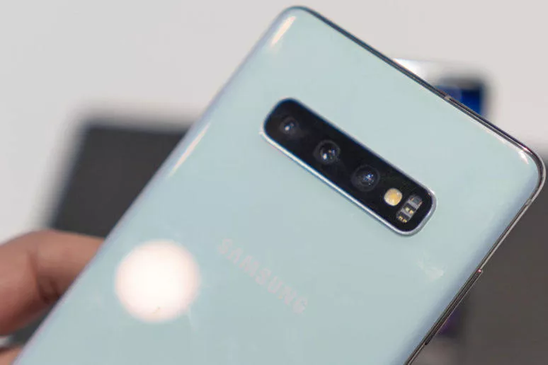 nejlepší fotomobil samsung galaxy s10+