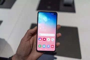 samsung galaxy s10e přední strana