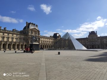 Xiaomi Mi 9 fotografie louvre