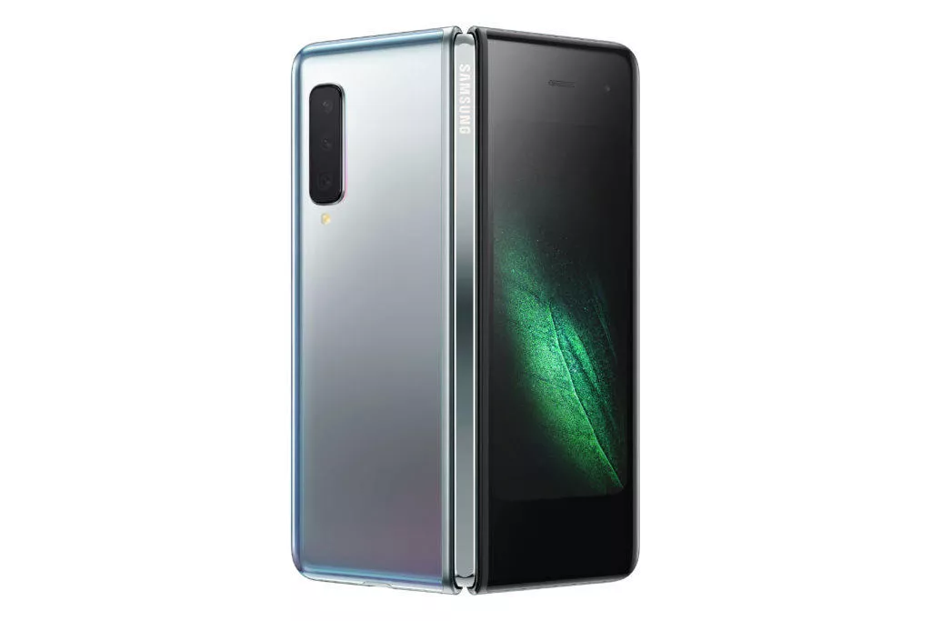 zadni a predni strana samsung galaxy fold