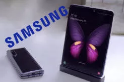 samsung galaxy fold skladaci telefon