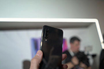 Xiaomi Mi 9 první pohled fotoaparat