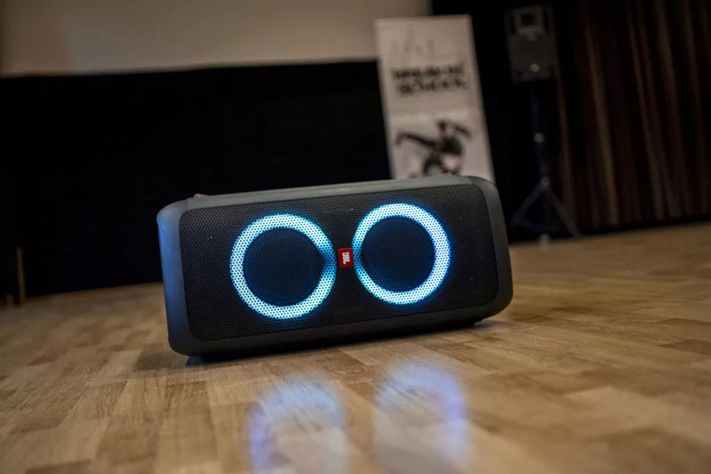 JBL partybox 300 bluetooth reproduktor