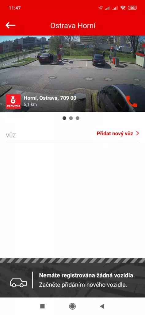 Pohled kamerou před myčku
