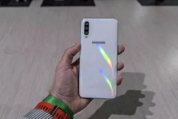 Samsung Galaxy A50 white