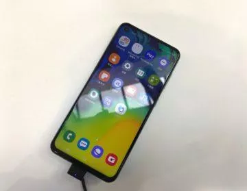 samsung galaxy a60 displej