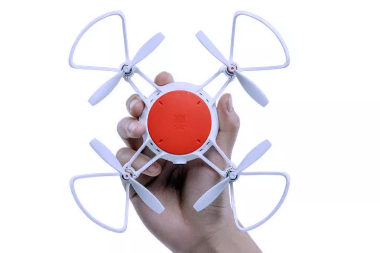 xiaomi mi drone mini recenze