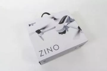 Dron Hubsan Zino obsah balení