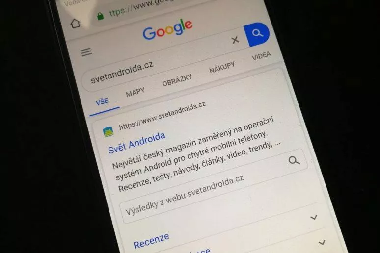 Google upravil vyhledávání pro mobily Google upravil vyhledávání pro mobily