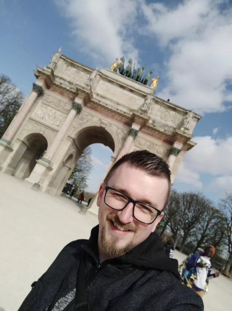 Jak fotí Xiaomi Mi 9 selfie oblouk