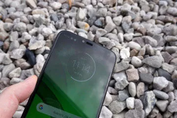 Moto G7 Power vyrez