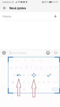 Ovládání klávesnice na mobilu - jednou rukou