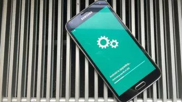 Mobilní telefon nereaguje na dotyk - aktualizace OS Mobilní telefon nereaguje na dotyk - aktualizace OS