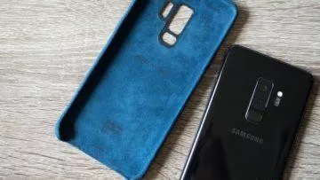 Přehřívání telefonu - sundat kryt