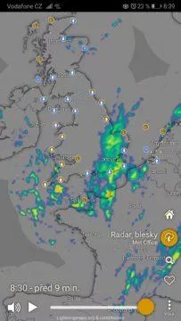 Windy - předpověď počasí - blesky radar