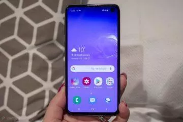 Samsung S10e - malý telefon